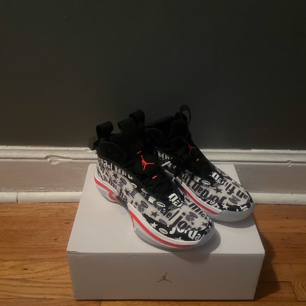 Air Jordan XXXVI FS Sneakers